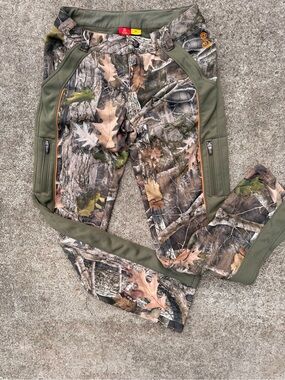 SHE camo Performance Hunting Pants XS - LIKE NEW